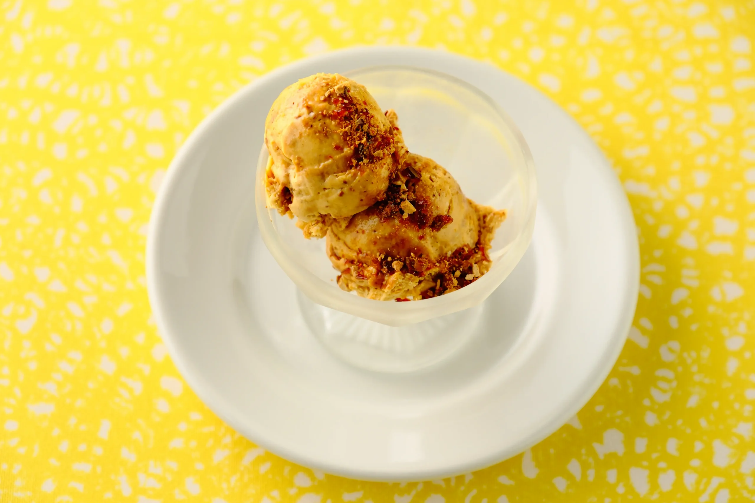 ヘーゼルナッツアーモンドアーモンドカラメッラート